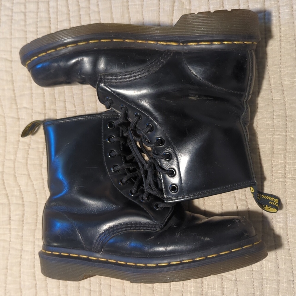 Dr.  Martens